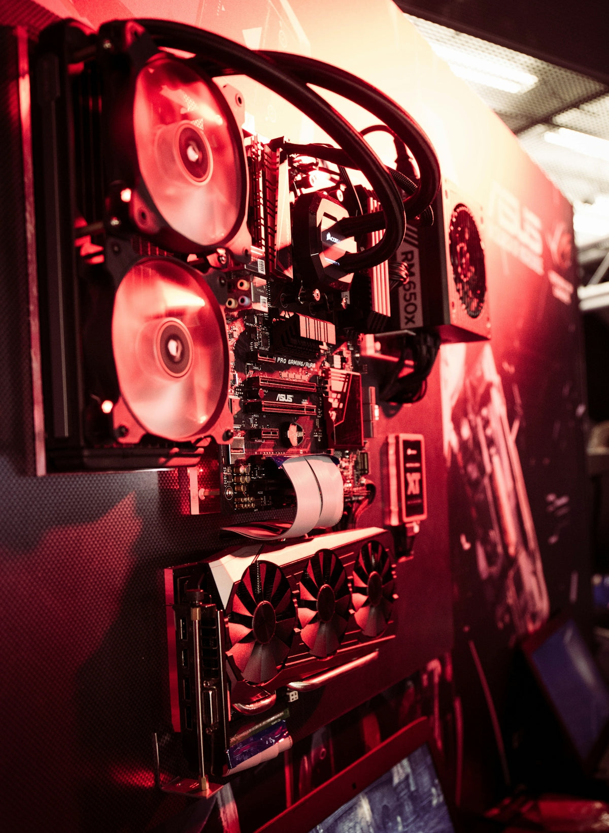 Top Ten Hardware Must-Haves for Every PC Gamer โ PC Gamez USA