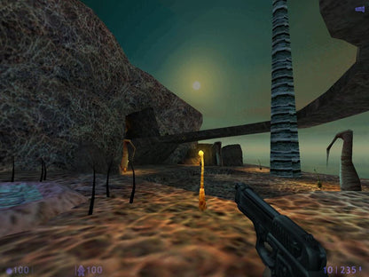 Half-Life Blue Shift 2001 Microsoft Windows PC CD Valve Gearbox-PC Gamez USA